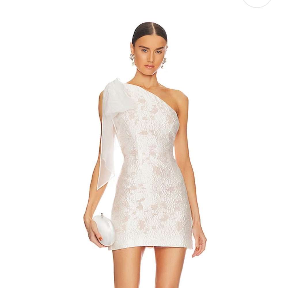 REVOLVE April Dress in Ivory
ELLIATT